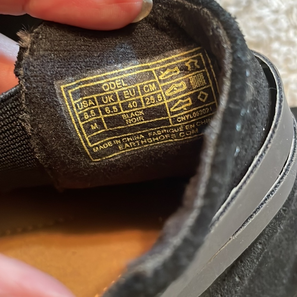 Origins Black Ankle Booties - Picture 5 of 5